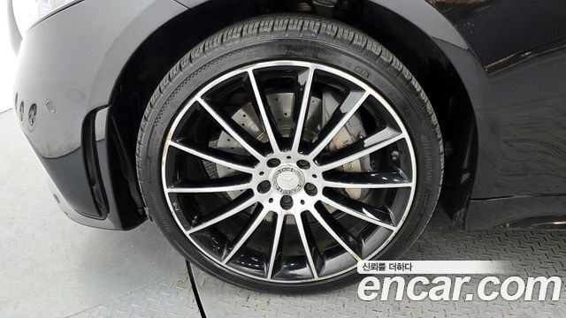 Mercedes-Benz CLS-Class CLS400d 4MATIC AMG Line