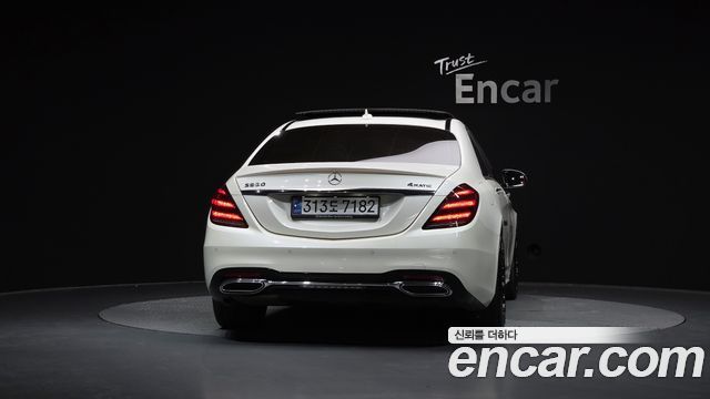 Mercedes-Benz S-Class S350 d 4MATIC AMG Line