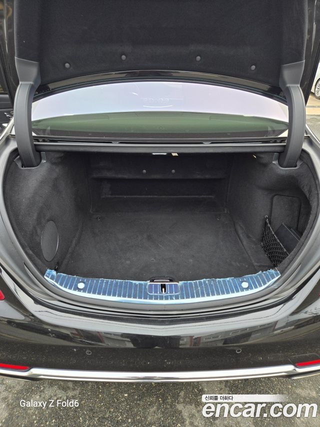 Mercedes-Benz S-Class Maybach S500 4MATIC