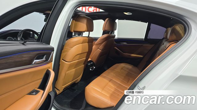 BMW 5-Series 520d M Sport Package Plus
