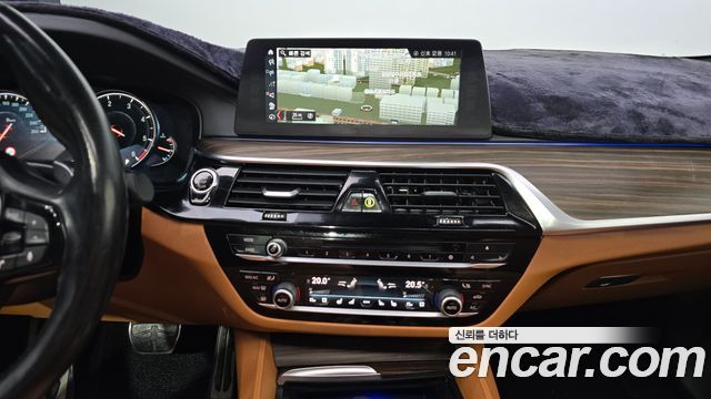 BMW 5-Series 520d M Sport Package Plus