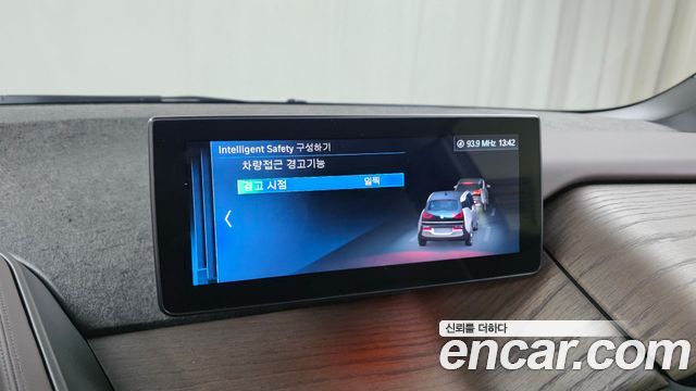 BMW i3 SOL+