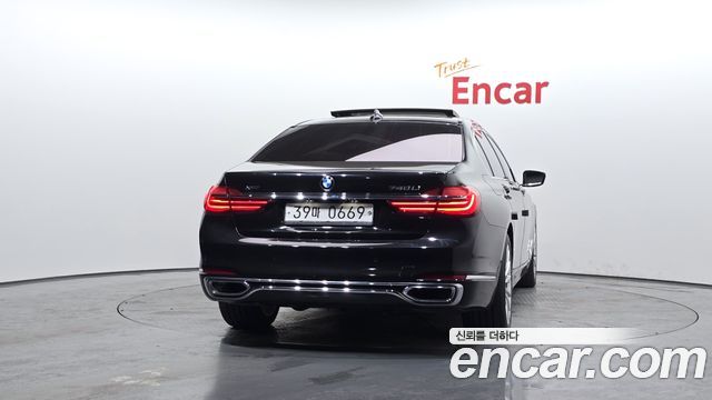 BMW 7-Series 740Li xDrive