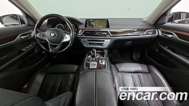 BMW 7-Series 740Li xDrive