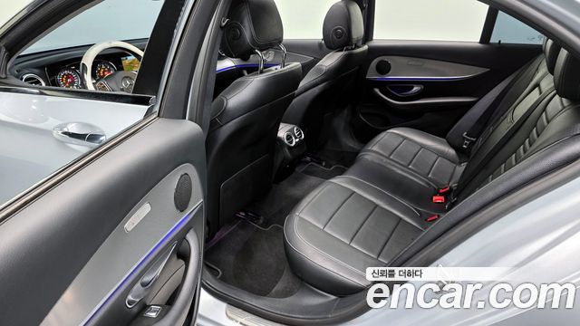 Mercedes-Benz E-Class E220d Avantgarde