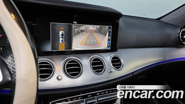 Mercedes-Benz E-Class E220d Avantgarde