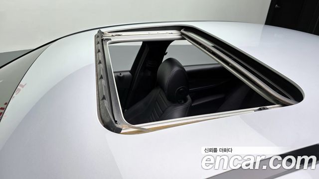 Mercedes-Benz E-Class E220d Avantgarde