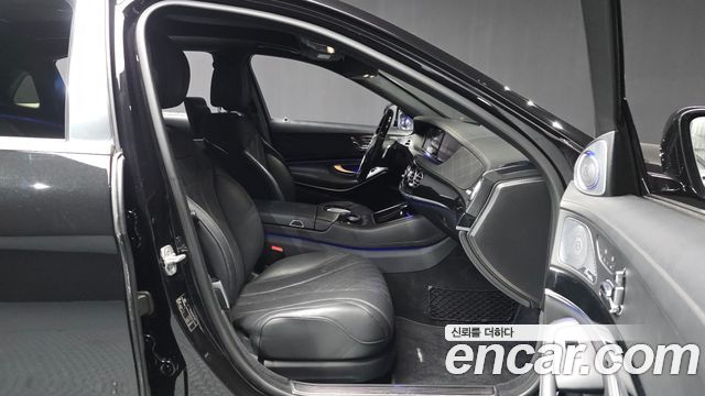 Mercedes-Benz S-Class Maybach S500 4MATIC