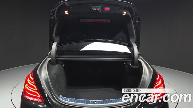 Mercedes-Benz S-Class Maybach S500 4MATIC