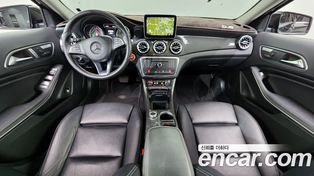 Mercedes-Benz GLA-Class GLA200 d