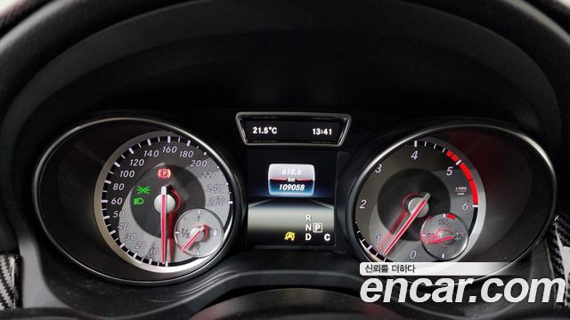 Mercedes-Benz GLA-Class GLA200 d
