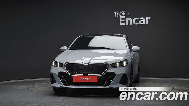 BMW 5-Series 530i xDrive M Sport
