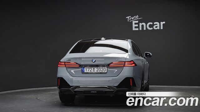 BMW 5-Series 530i xDrive M Sport