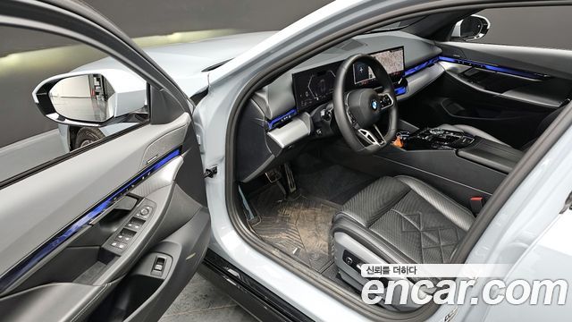 BMW 5-Series 530i xDrive M Sport