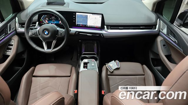 BMW 2-Series 220i M Sport Design