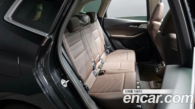 BMW 2-Series 220i M Sport Design
