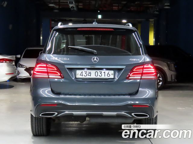 Mercedes-Benz GLE-Class GLE350 d 4MATIC