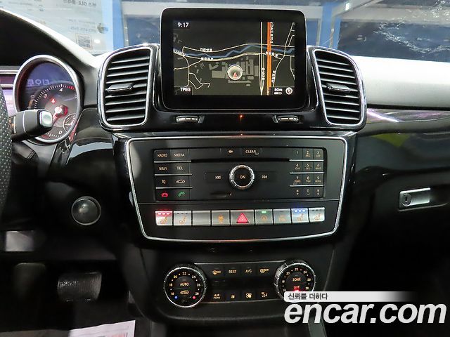 Mercedes-Benz GLE-Class GLE350 d 4MATIC