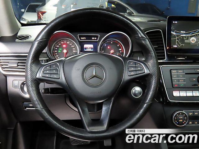 Mercedes-Benz GLE-Class GLE350 d 4MATIC