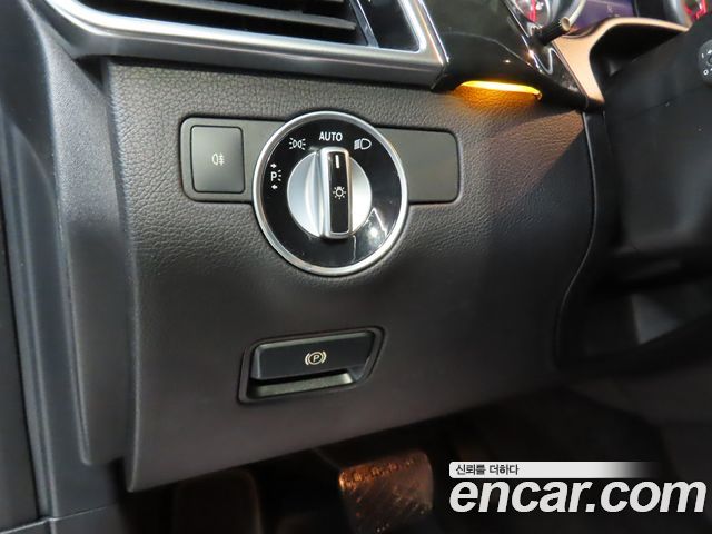 Mercedes-Benz GLE-Class GLE350 d 4MATIC