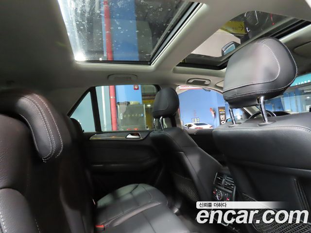 Mercedes-Benz GLE-Class GLE350 d 4MATIC