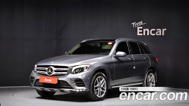 Mercedes-Benz GLC-Class GLC350e 4MATIC AMG Line