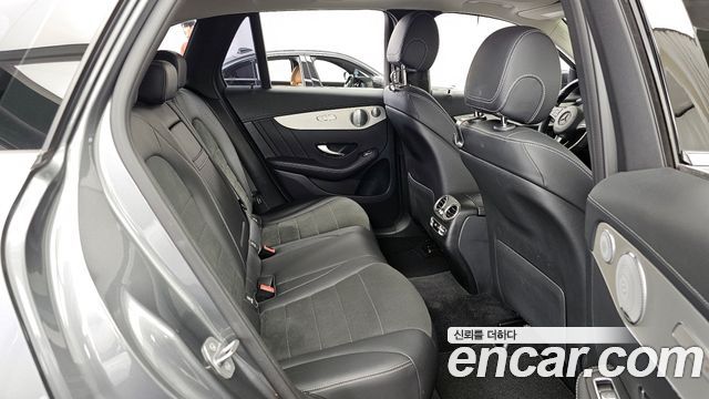 Mercedes-Benz GLC-Class GLC350e 4MATIC AMG Line
