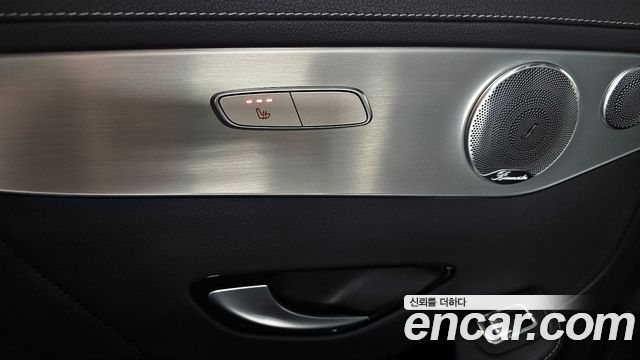 Mercedes-Benz GLC-Class GLC350e 4MATIC AMG Line