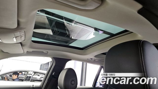 Mercedes-Benz GLC-Class GLC350e 4MATIC AMG Line