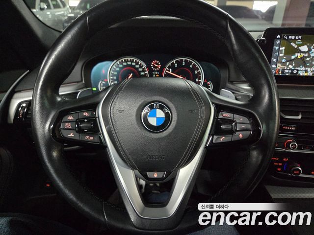 BMW 5-Series 530i M Sport Package
