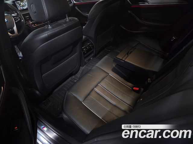 BMW 5-Series 530i M Sport Package