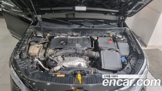 Mercedes-Benz GLB-Class GLB250 4MATIC