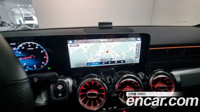Mercedes-Benz GLB-Class GLB250 4MATIC