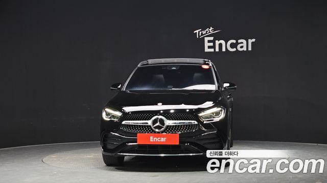 Mercedes-Benz GLA-Class GLA250 4MATIC