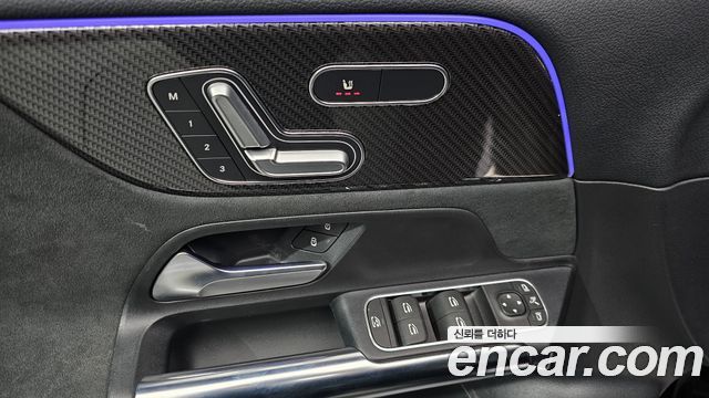 Mercedes-Benz GLA-Class GLA250 4MATIC