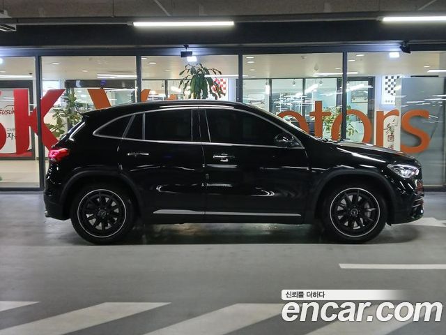 Mercedes-Benz GLA-Class GLA45 AMG 4MATIC+