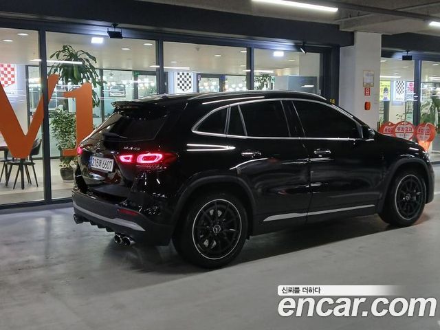 Mercedes-Benz GLA-Class GLA45 AMG 4MATIC+