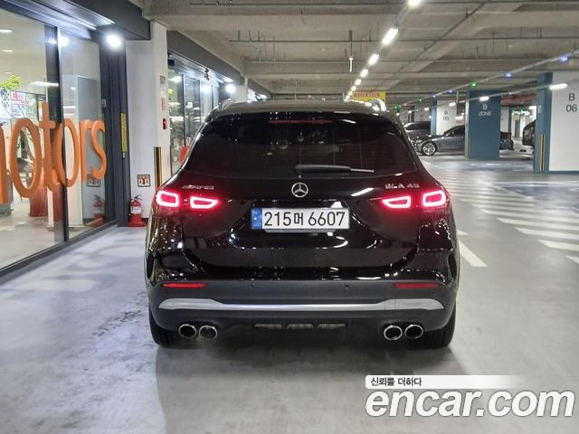 Mercedes-Benz GLA-Class GLA45 AMG 4MATIC+