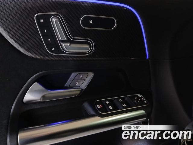 Mercedes-Benz GLA-Class GLA45 AMG 4MATIC+
