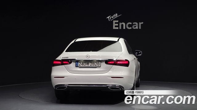 Mercedes-Benz E-Class E250 Exclusive