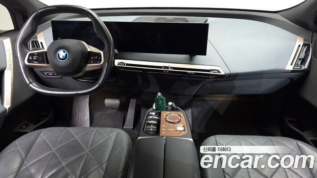 BMW iX xDrive50 Sports Plus