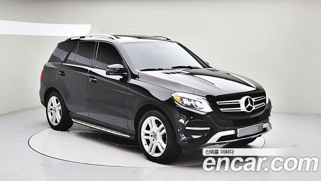 Mercedes-Benz GLE-Class GLE350 d 4MATIC