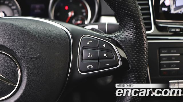 Mercedes-Benz GLE-Class GLE350 d 4MATIC