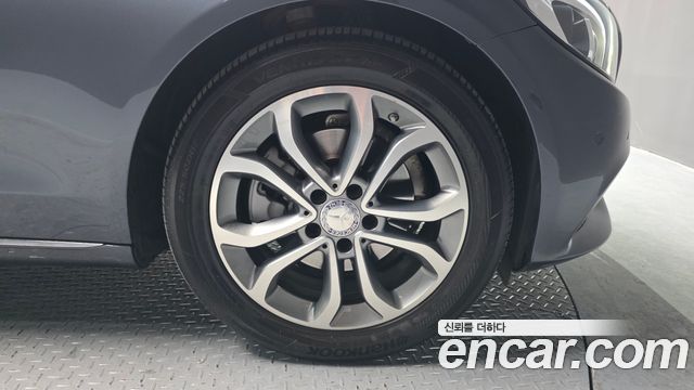 Mercedes-Benz C-Class C220 d Avantgarde