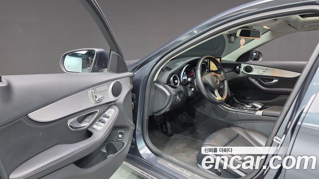 Mercedes-Benz C-Class C220 d Avantgarde