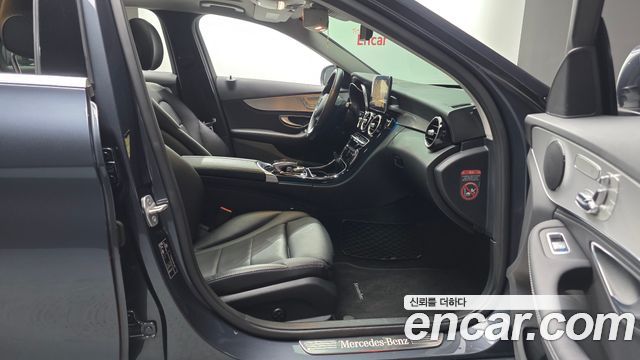 Mercedes-Benz C-Class C220 d Avantgarde