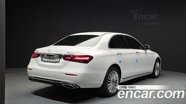 Mercedes-Benz E-Class E220d 4MATIC Exclusive
