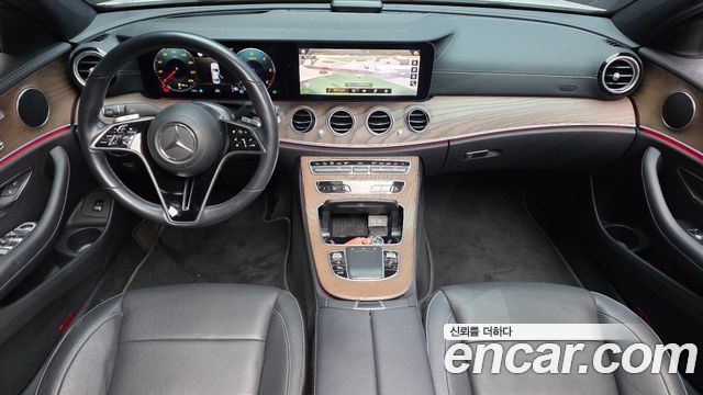 Mercedes-Benz E-Class E220d 4MATIC Exclusive