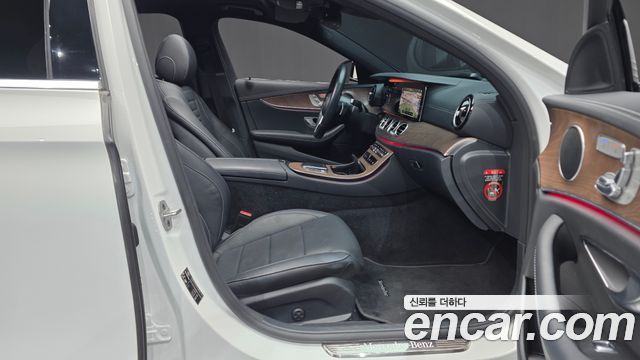 Mercedes-Benz E-Class E220d 4MATIC Exclusive