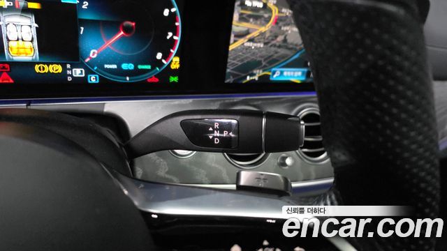 Mercedes-Benz E-Class E350 4MATIC AMG Line